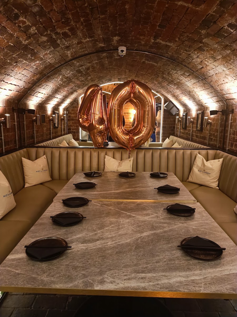 Tabu Bar & Restaurant